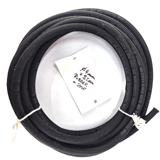 [301BY-KD0030] Benzineleiding BLACK met stof 4 x 9.5mm